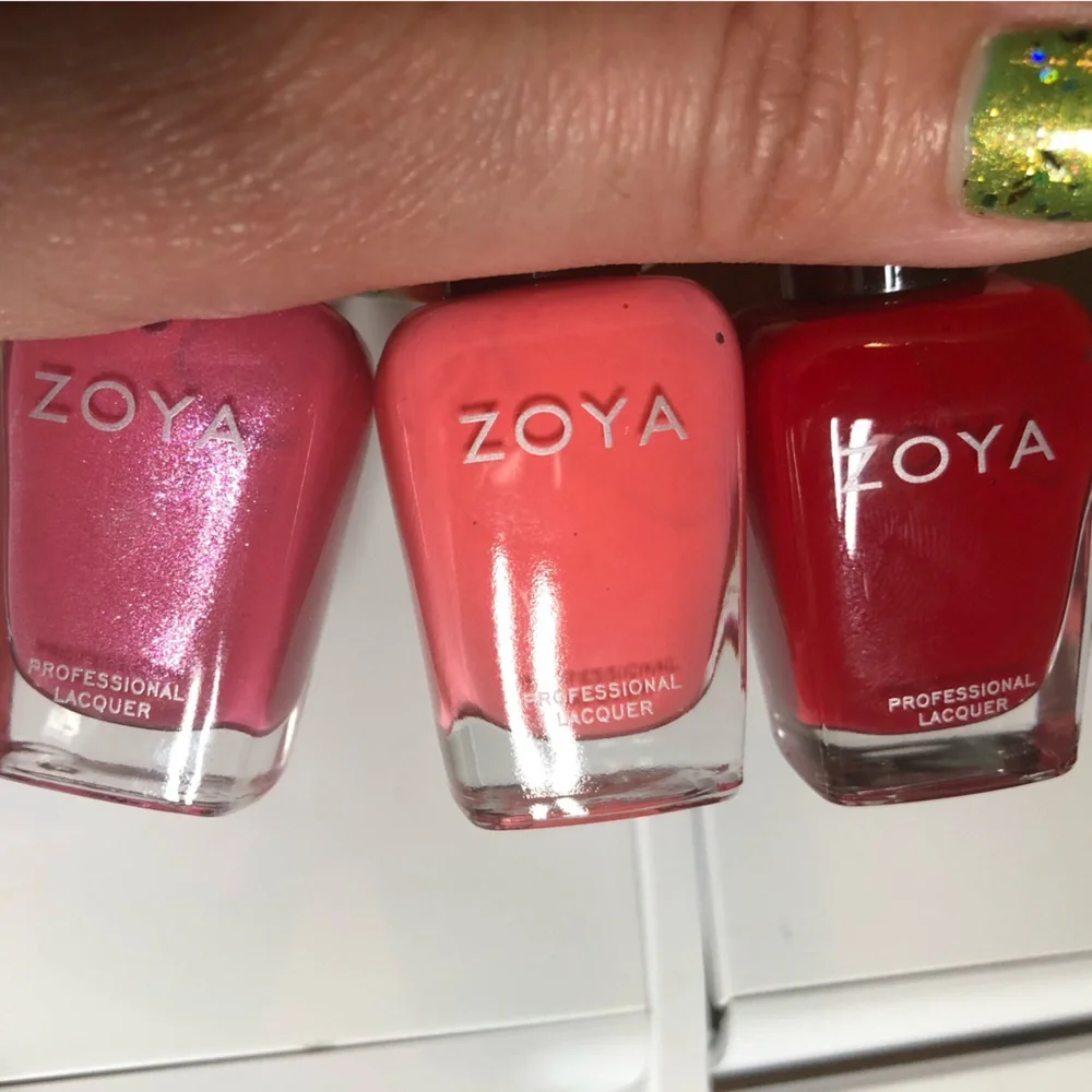 3 zoya Renee, Wendy and Azalea - Picture 4 of 4